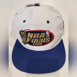 1996 NBA Finals Hat RARE w/BOTH Chicago Bulls & Seattle Sonics Logos SnapVintage